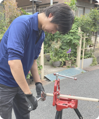 三脚・配管組立